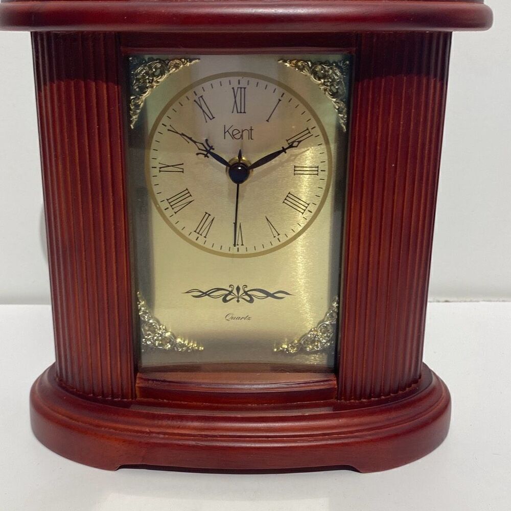 Kent Quartz Brown Gold Roman Numerals Cherry Wood Mantle Clock OS‎